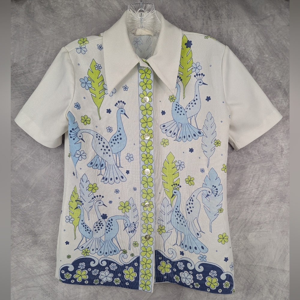 Peacock Polyester Vintage Shirt Small Button Up